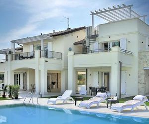 Holiday Home Onofria Sirmione Italy