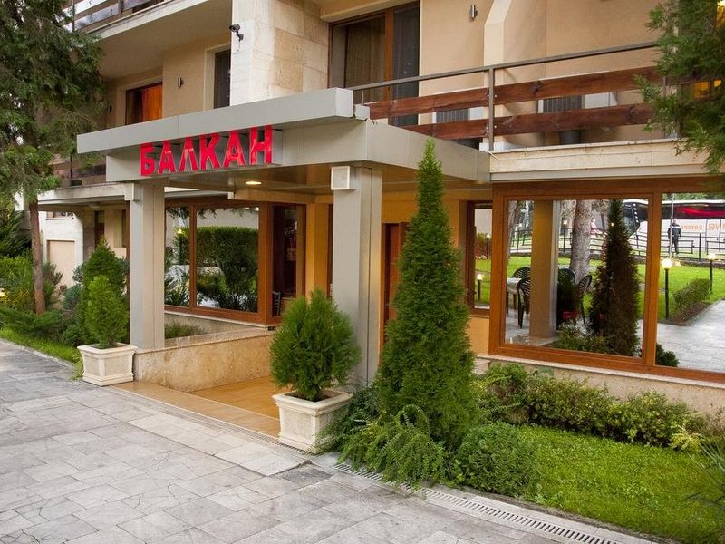 Hotel Photo 8