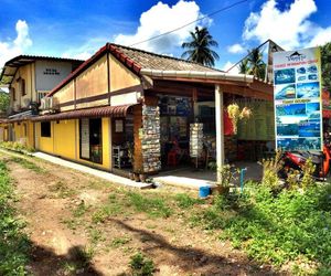 Marina hut guest house Lanta Island Thailand