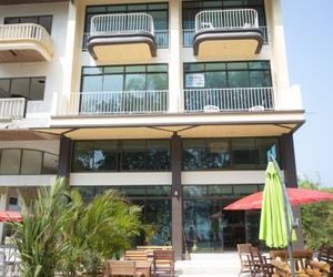 Beach Apartment Hat Mae Ramphueng Ban Chak Phai Thailand