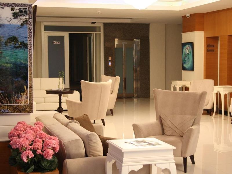 Hotel Photo 8