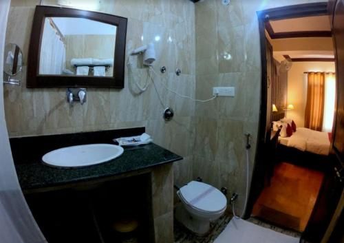 Hotel Photo 12
