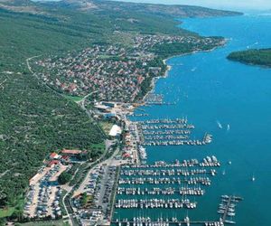 Apartment Kralja Zvonimira J-565 PUNAT Croatia