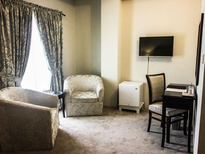 Hotel Photo 8