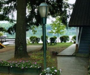 THE GLENMOORE SPRUCE COTTAGE Lake George United States