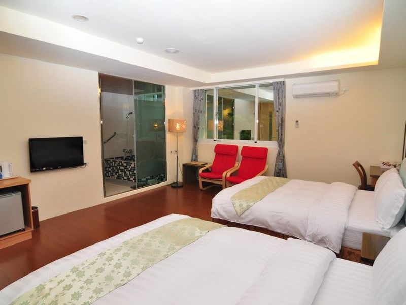 Hotel Photo 1