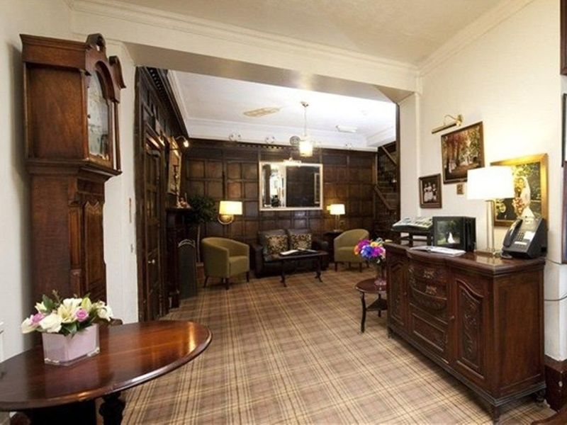 Hotel Photo 11