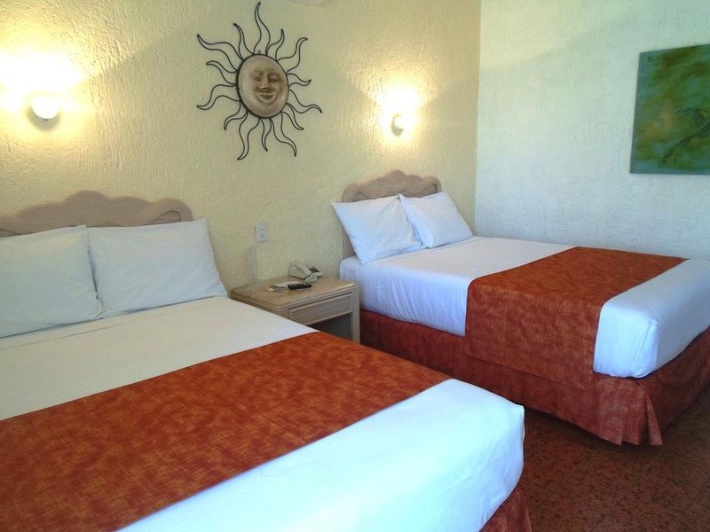 Hotel Photo 3