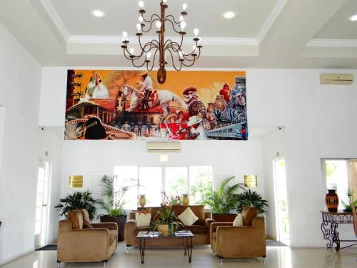 Hotel Photo 6