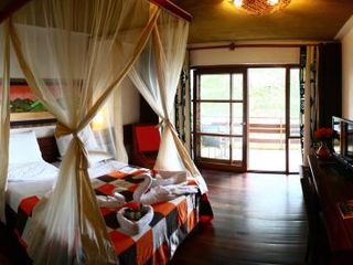 Фото отеля Hotel Club du Lac Tanganyika