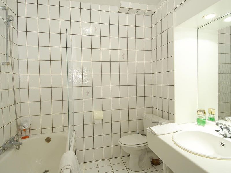 Hotel Photo 9