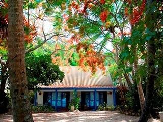 Hotel pic Malolo Island Resort
