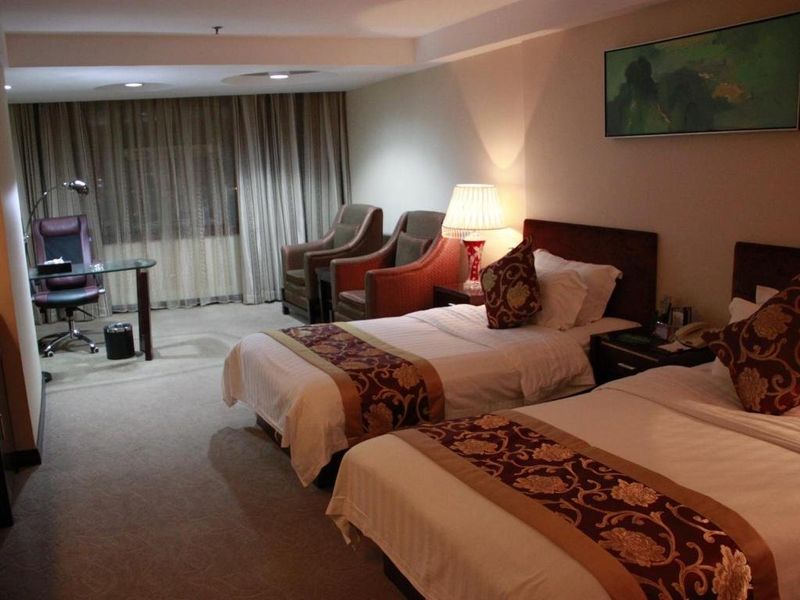 Hotel Photo 9