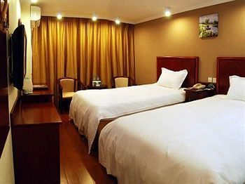 GreenTree Inn Xuzhou North Minzhu Road Hotel