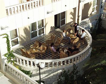 Hotel Photo 16