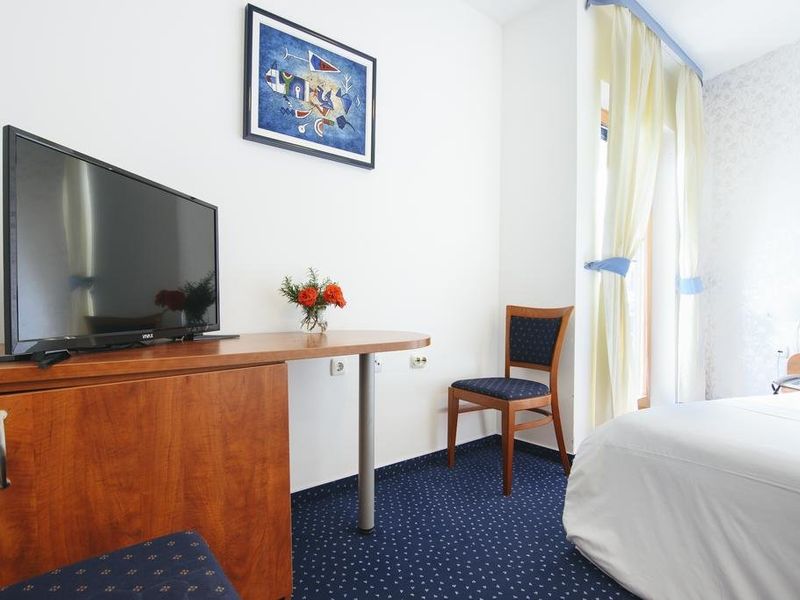 Hotel Photo 4