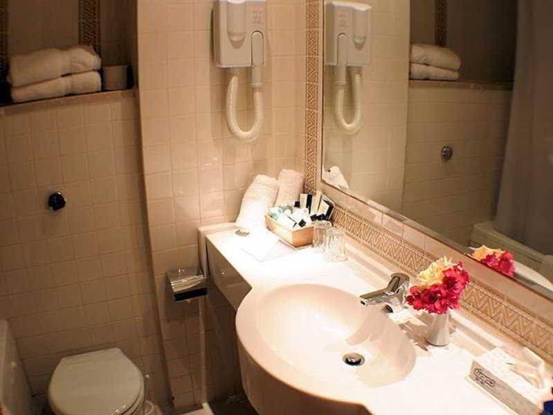 Hotel Photo 9