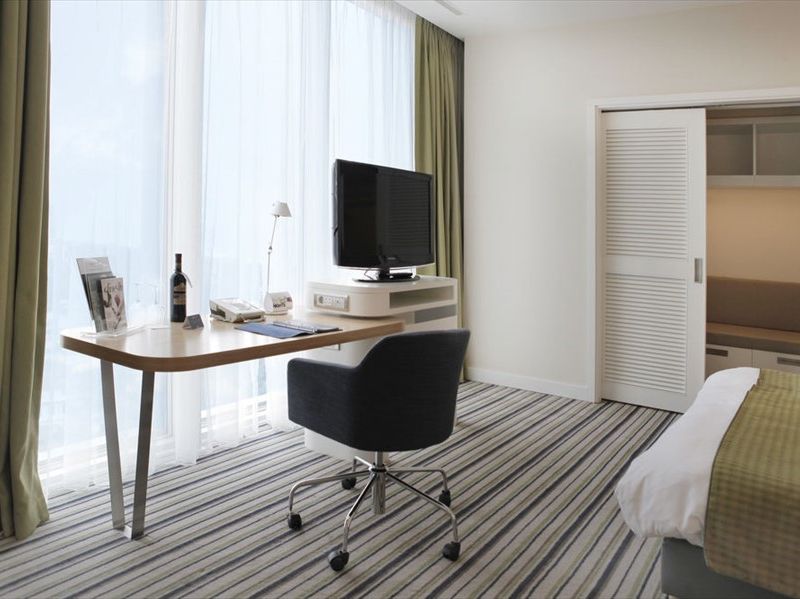 Hotel Photo 6