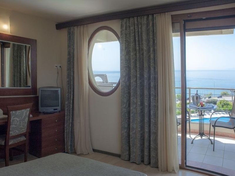 Hotel Photo 12