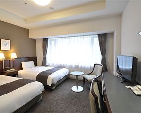 NearBy Hotel