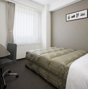 NearBy Hotel