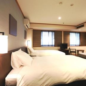 NearBy Hotel