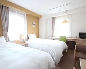 NearBy Hotel
