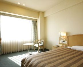 NearBy Hotel