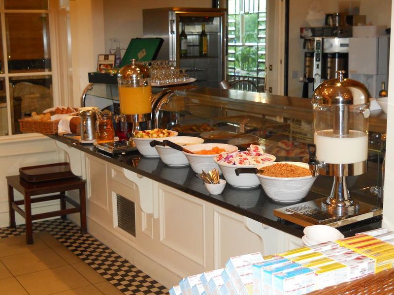 Hotel Photo 12