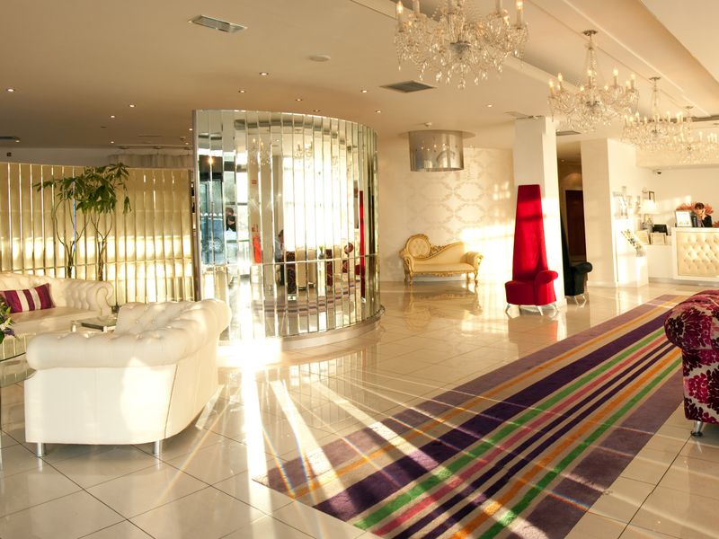 Hotel Photo 9