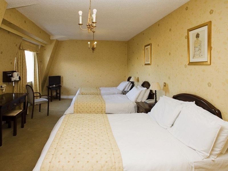 Hotel Photo 1