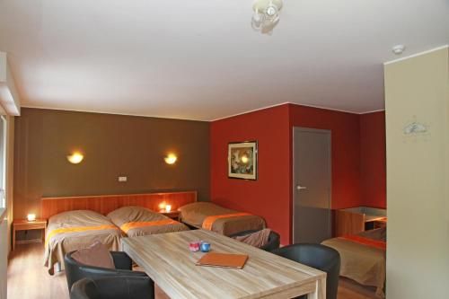 Hotel Photo 5