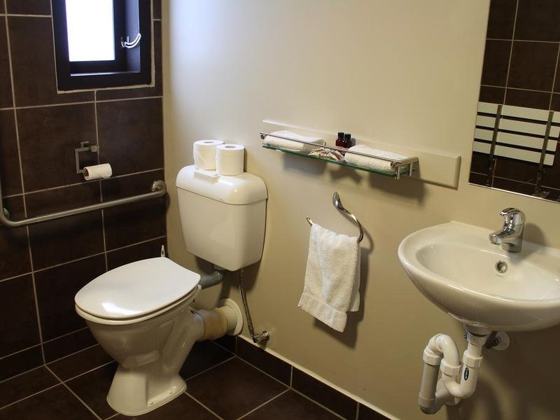Hotel Photo 8