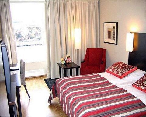 Hotel Photo 1