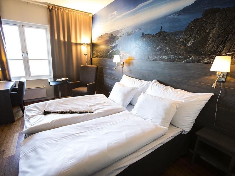 Hotel Photo 1