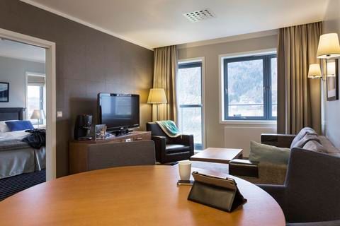 Hotel Photo 6