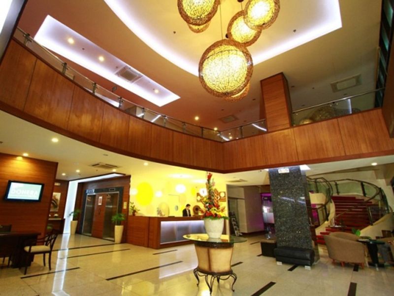 Hotel Photo 8