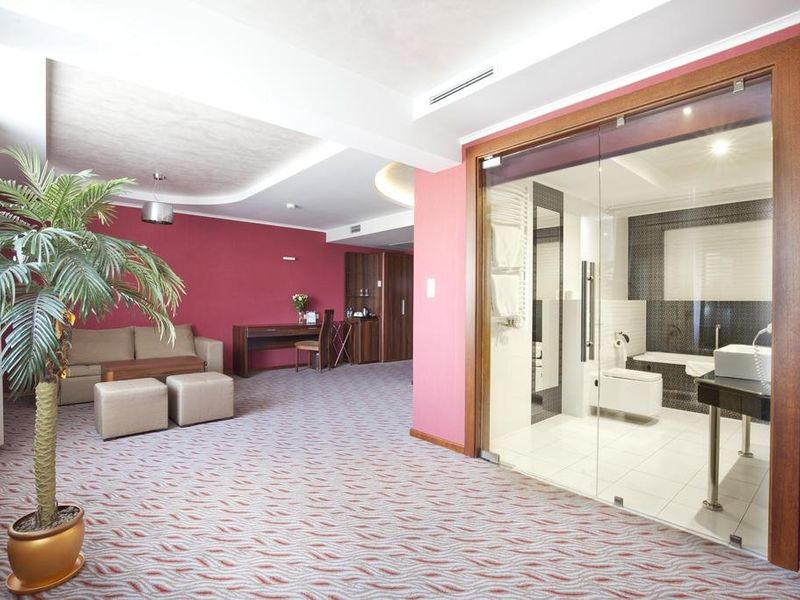 Hotel Photo 15