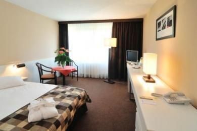 Hotel Photo 1