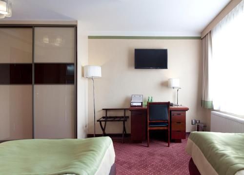 Hotel Photo 6