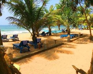 Oasey Beach Hotel Induruwa Sri Lanka