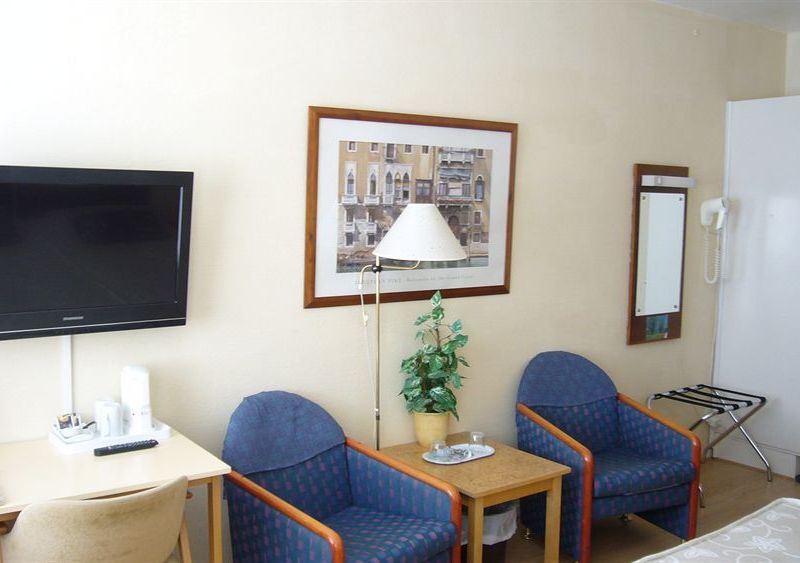 Hotel Photo 11