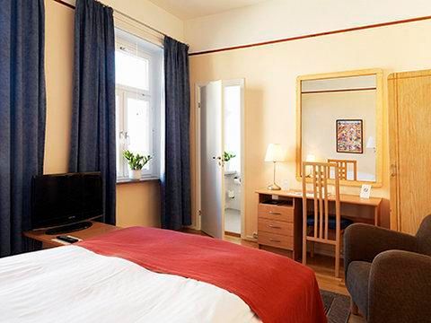 Hotel Photo 1
