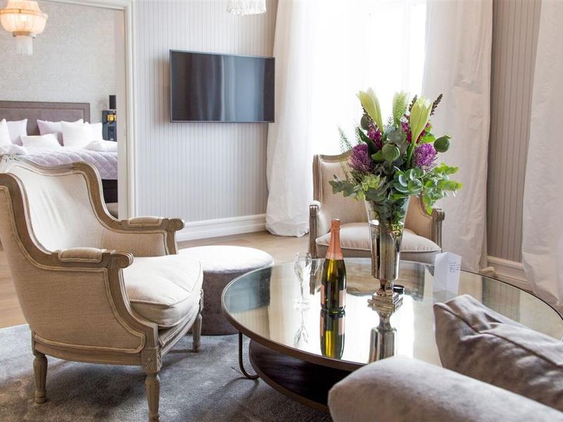 Hotel Photo 6