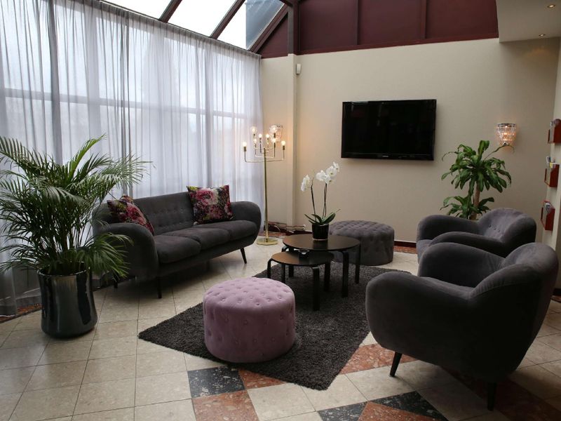 Hotel Photo 9