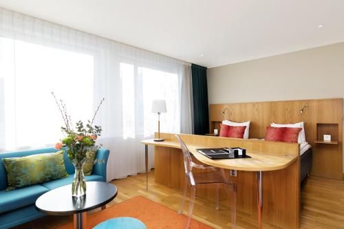 Hotel Photo 6