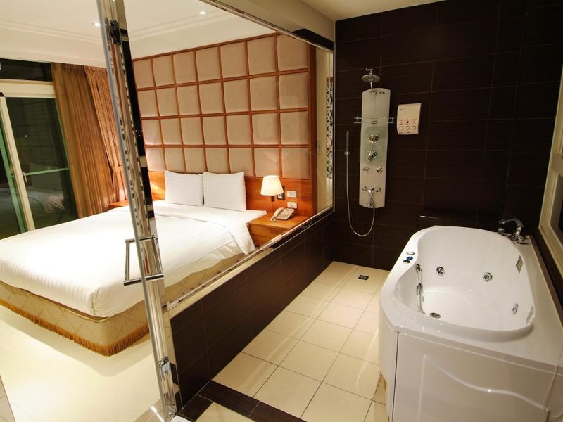 Hotel Photo 11
