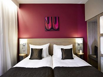 Hotel Photo 1