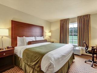Hotel pic Cobblestone Hotel & Suites - Waynesboro