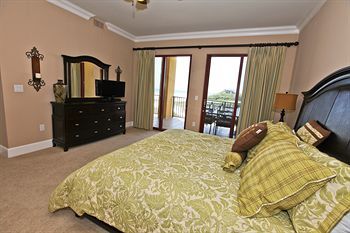 Sanctuary by the Sea by Wyndham Vacation Rentals